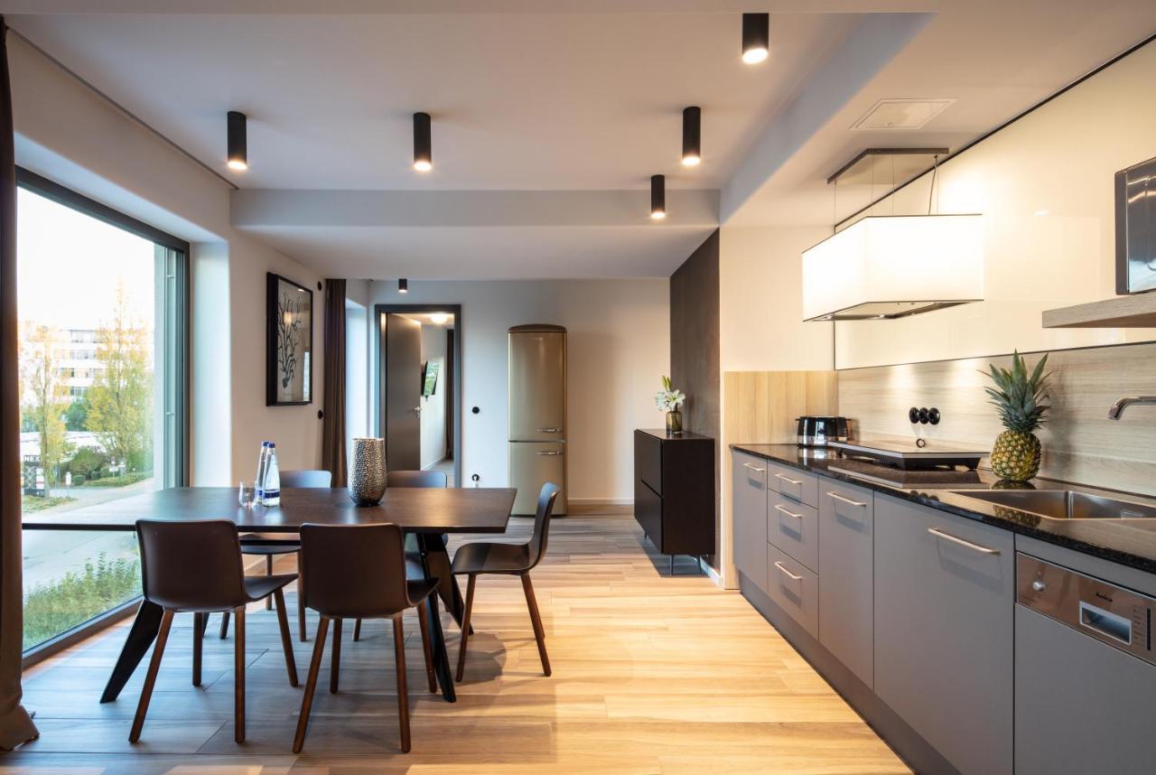 Golden Ball, Exclusive Serviced Apartments Munich Ашхайм Екстериор снимка